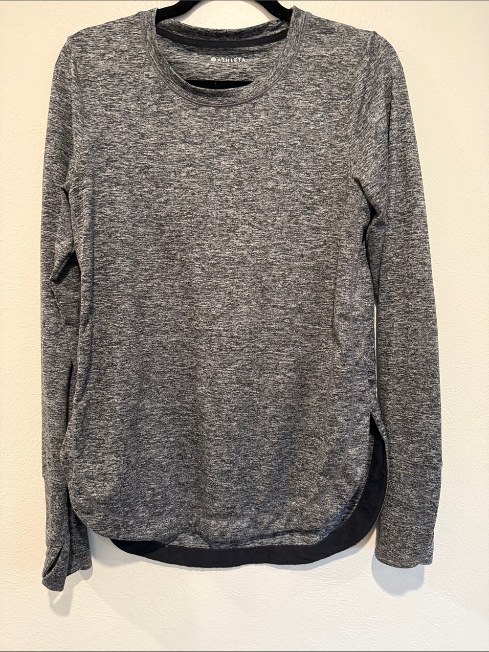 Athleta Heather Charcoal Long Sleeve Performance Tee